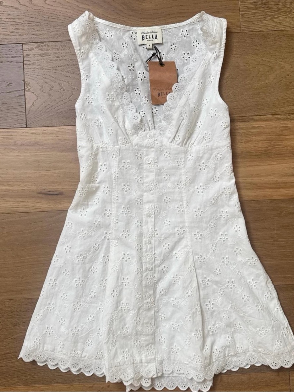 NEW: Frankie's Bikinis × Bella Hadid Farm White Mini Dress. M - Picture 3 of 5